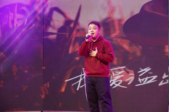 yujie,何振华